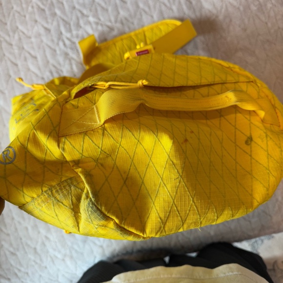 SUPREME DUFFLE BAG (FW18) YELLOW - Picture 10 of 10